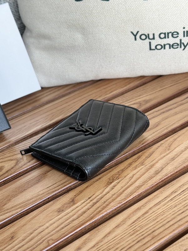 イヴサンローラン財布細部ディテール